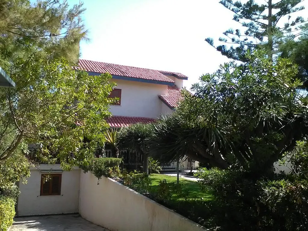 Villa Eva B Pozzallo 0*,  Itálie
